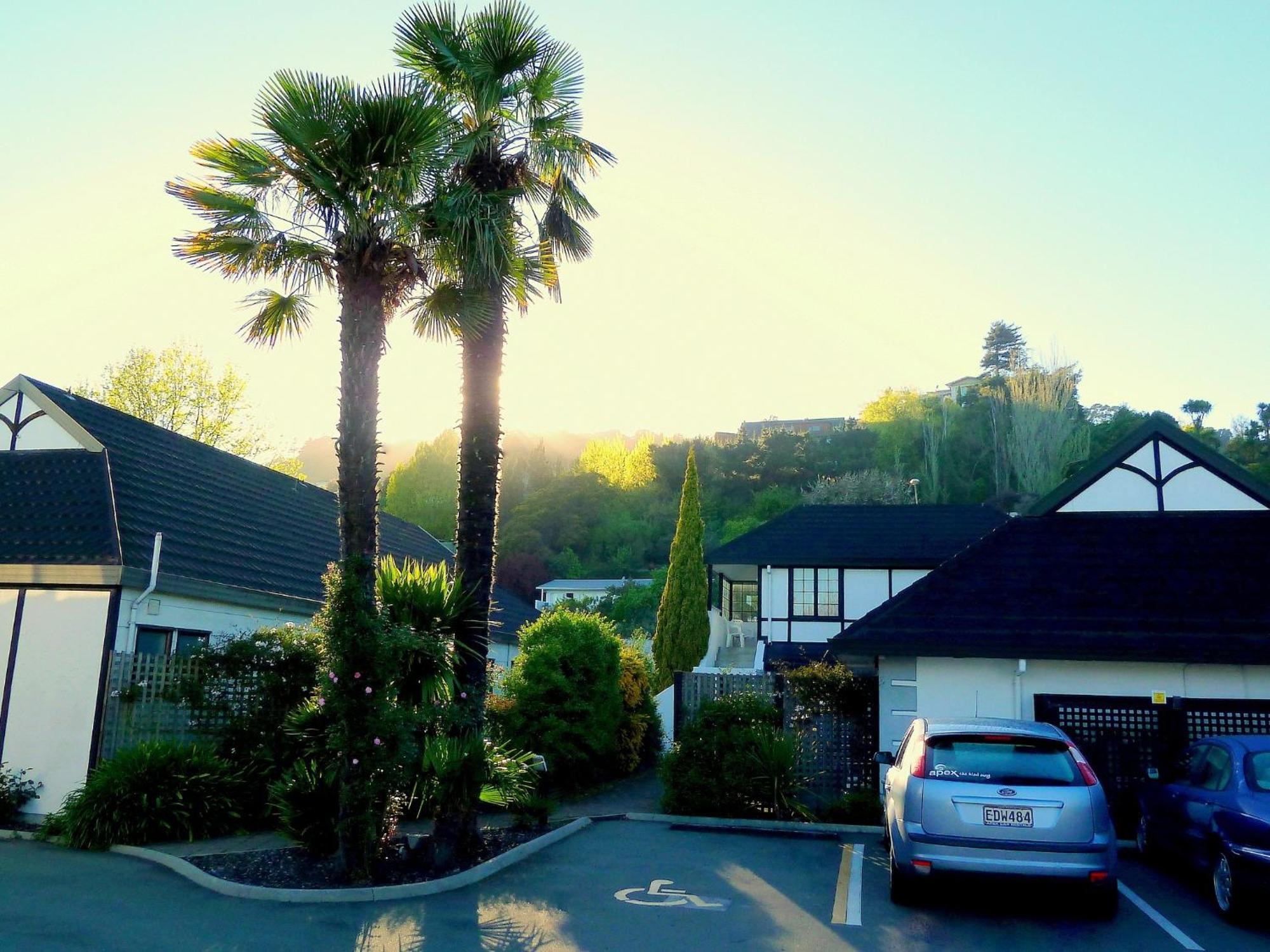 Tudor Lodge Motel Нельсон Екстер'єр фото