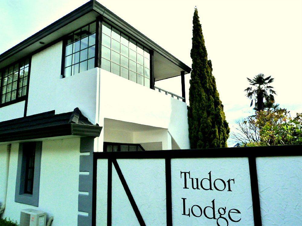 Tudor Lodge Motel Нельсон Екстер'єр фото