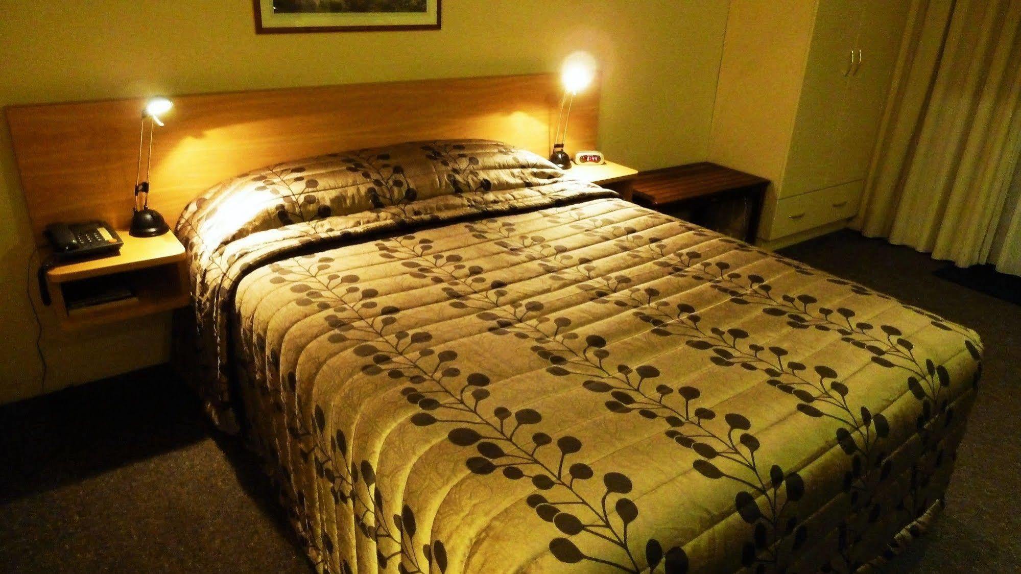 Tudor Lodge Motel Нельсон Екстер'єр фото