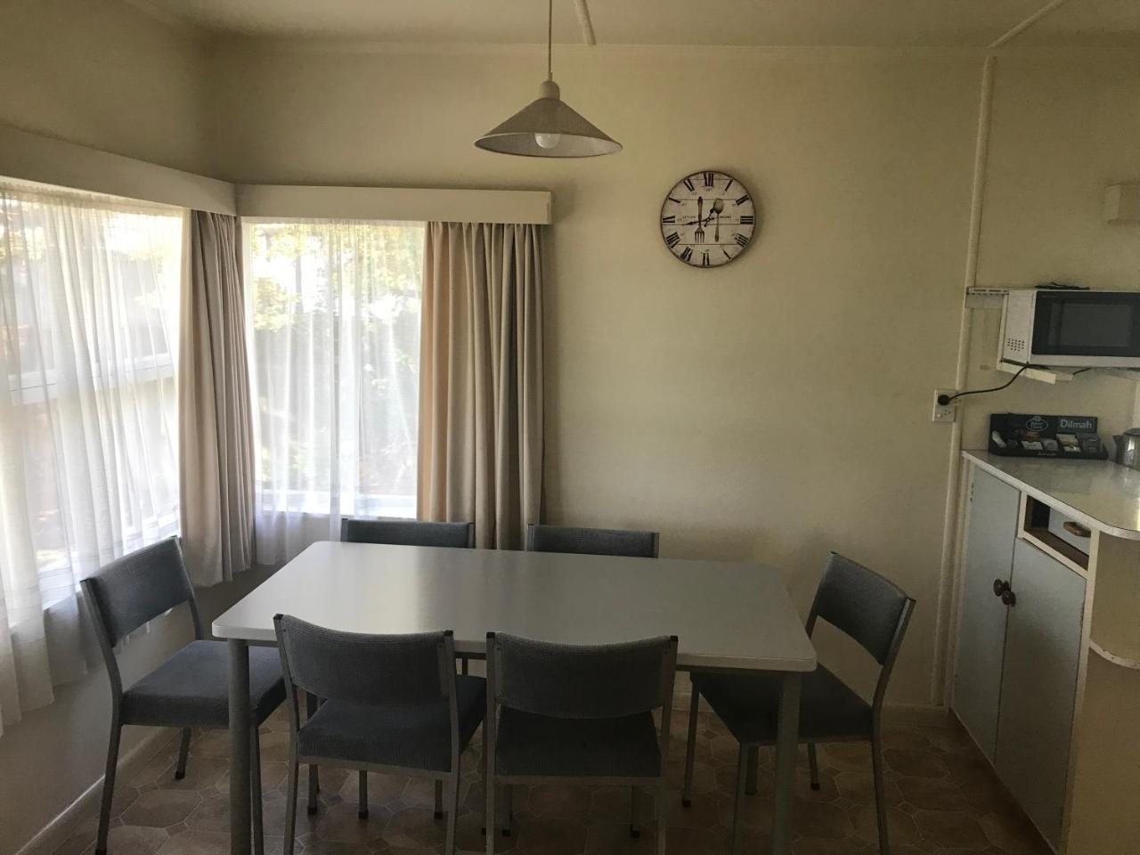 Tudor Lodge Motel Нельсон Екстер'єр фото