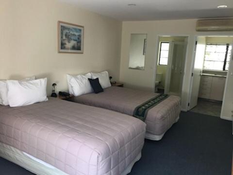 Tudor Lodge Motel Нельсон Екстер'єр фото